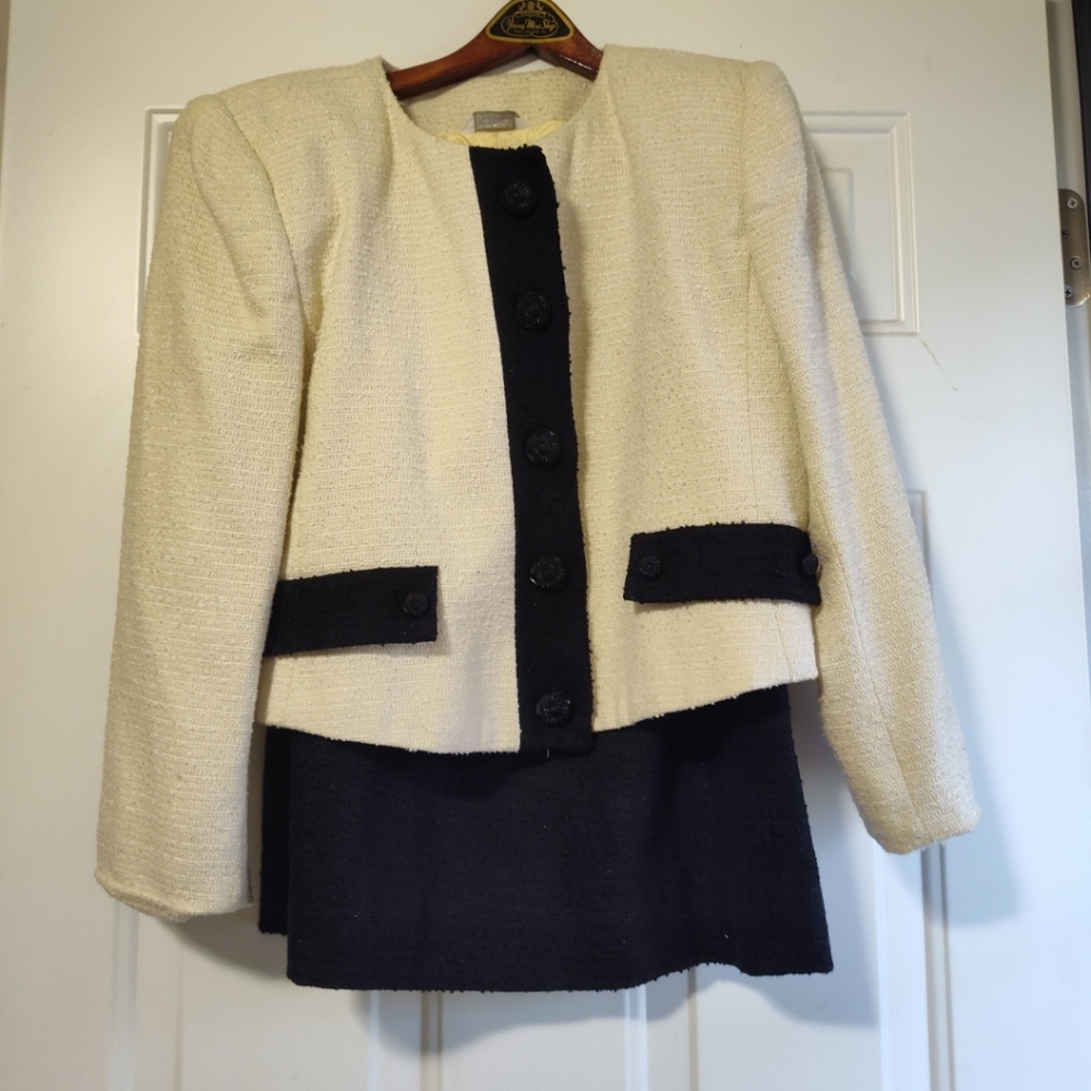 Women's Vintage Gilmore Wool Blend Skirt Suit Size 10